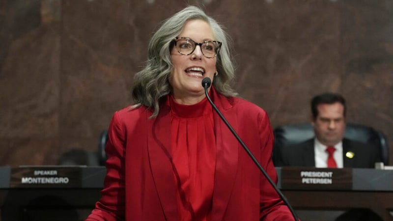 ผู้ว่าการรัฐแอริโซน่าเสนอขึ้นภาษีการพนันกีฬาอย่างมากสำหรับผู้ให้บริการรายใหญ่